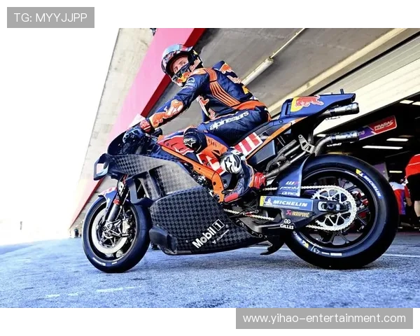 法比奥夺冠再创纪录 MotoGP赛季激烈对决持续升级