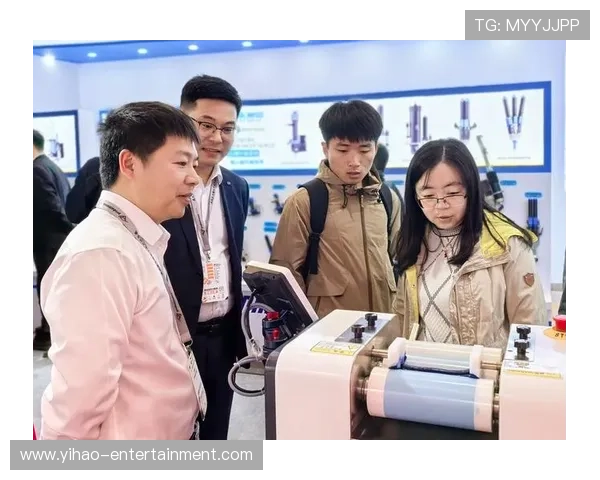 以太阳布克无球跑动驱动进攻效率跃迁的空间重构与决策优化研究 以太阳布克无球跑动驱动进攻效率跃迁的空间重构与决策优化研究